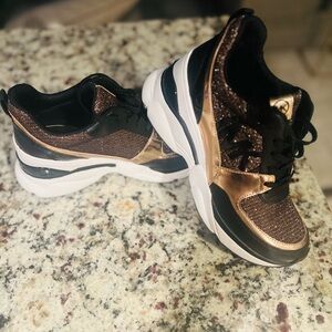 Michael Kors platform Sneakers 9.5